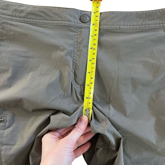 L.L.Bean Comfort Trail Shorts Women’s Size 10 Brown Nylon Stretch Hiking Outdoor - Picture 10 of 12